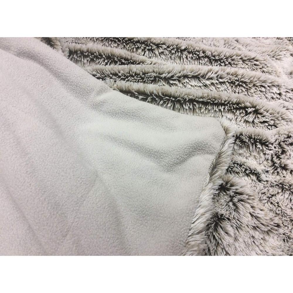 Cozara Cozy Faux Fur Throw Blanket – Soft Everyday Comfort