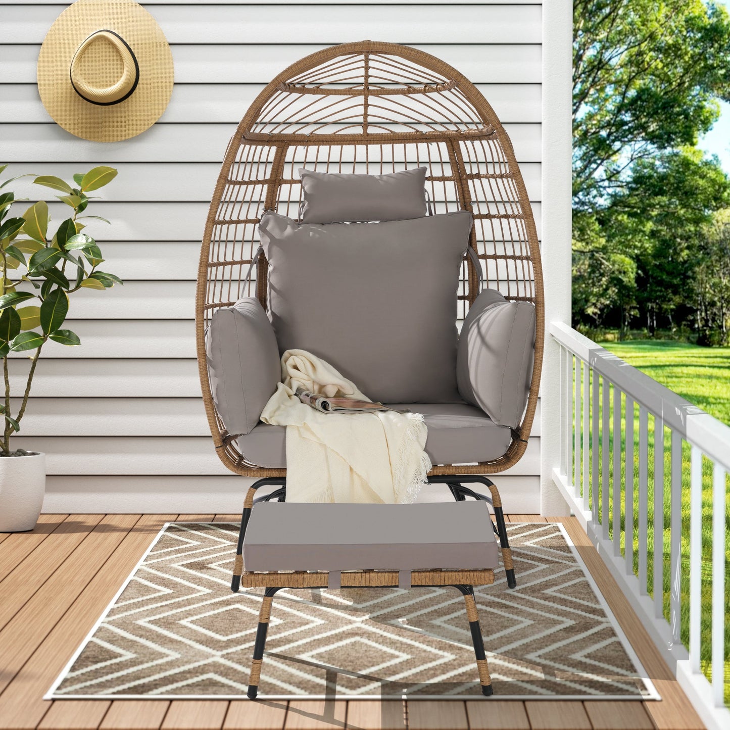 Cozara Oversized Wicker Egg Chair with Ottoman – Cozy Lounge Set